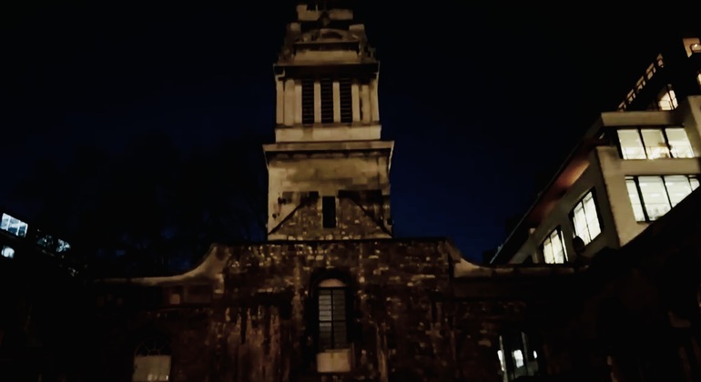 ghosts-murders-and-bloody-executions-es-2