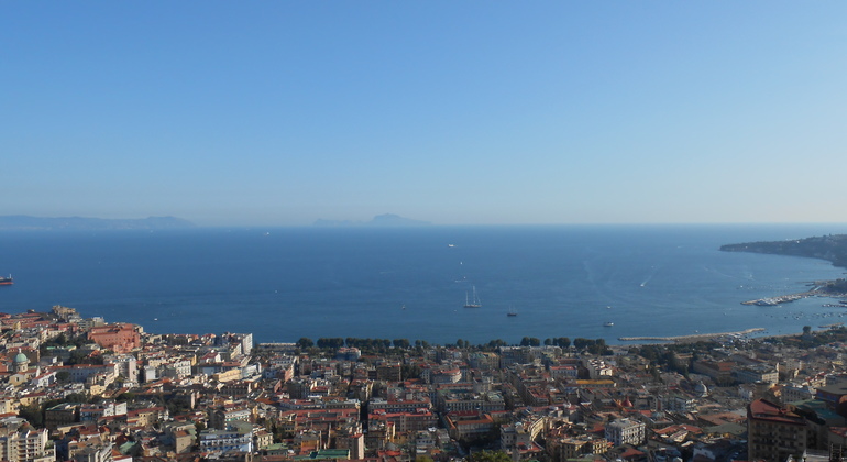 naples-panorama-and-vicoli-free-walking-tour-en-5