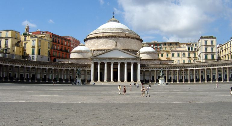naples-panorama-and-vicoli-free-walking-tour-en-11