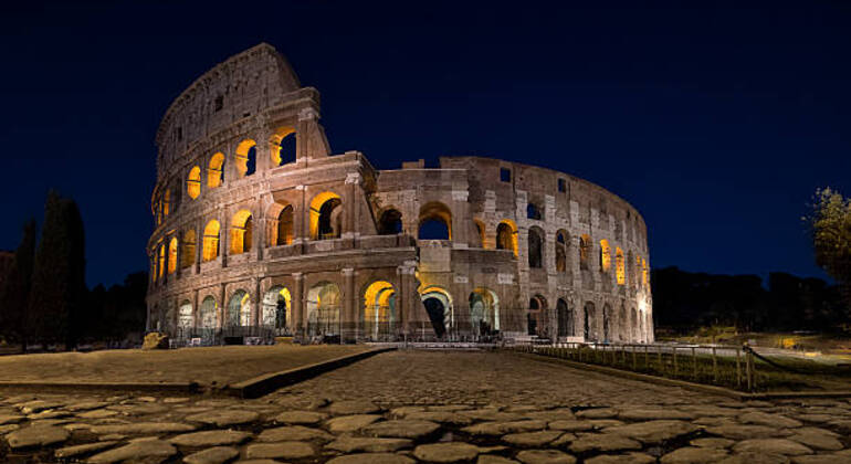 Roma imperial de noche - Visita gratuita Operado por Discoverers 