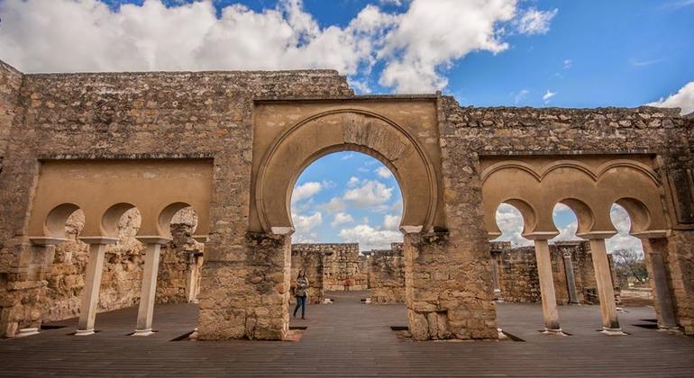 Official Free Day & Night Tour Córdoba Spain — #9