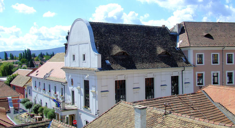 Szentendre Free Walking Tour Provided by Zoltan Haness