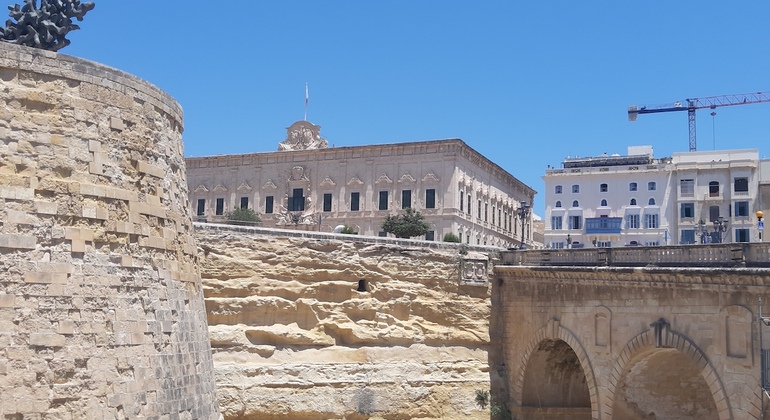 Tour a piedi gratuito di Ben's Valletta Fornito da BenGoodTour