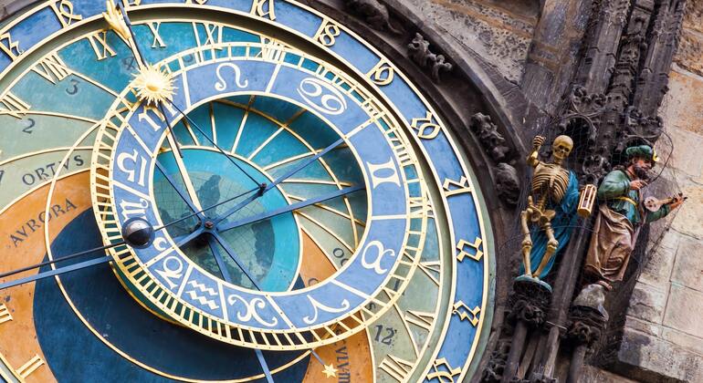 Prague : Le métro, l'horloge astronomique et le pont