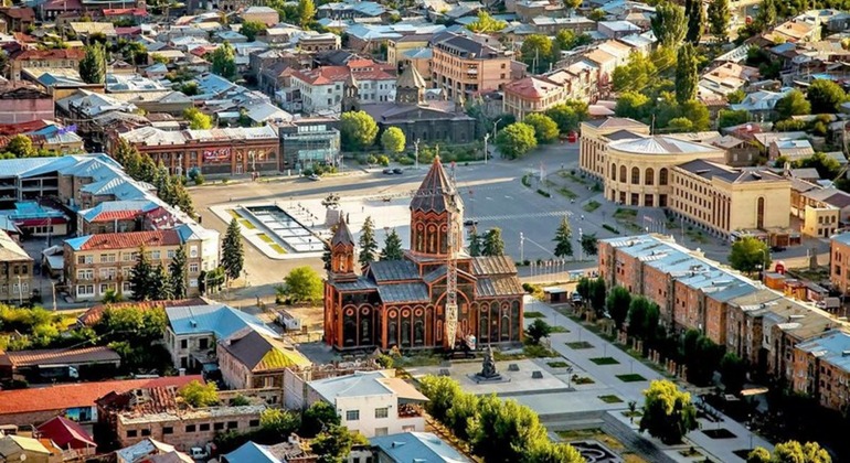 Tour nach Gyumri mit armenischem Wein