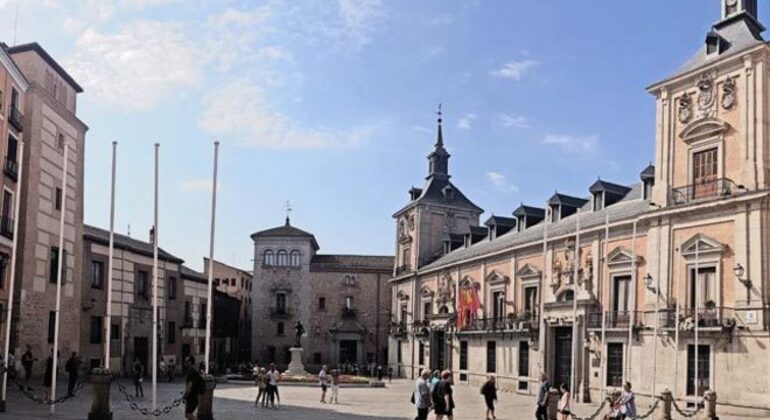 Free Tour: Madrid of the Austrias