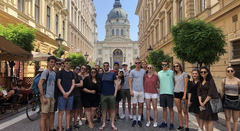 Willkommen in Budapest Free Walking Tour Bereitgestellt von Fortuna's Tours
