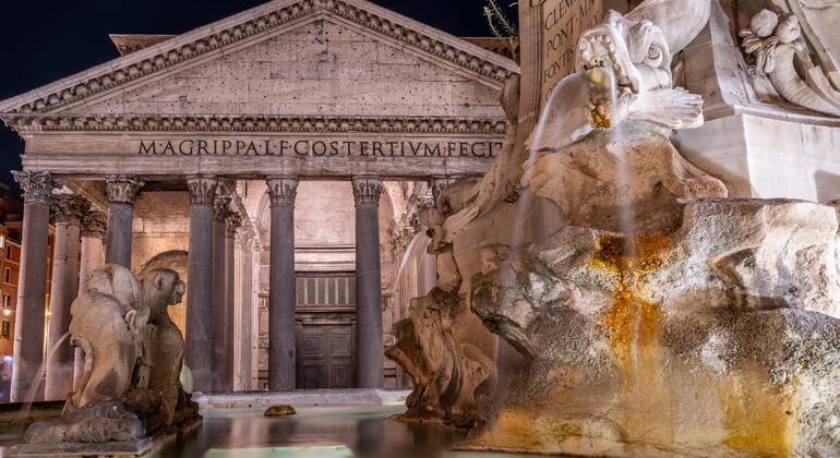 Tour gratuito notturno di Roma