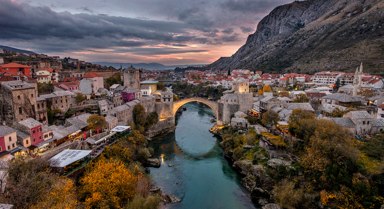 Excursão à Ponte Velha de Mostar e às Quatro Pérolas da Herzegovina Organizado por Meet Bosnia Tours