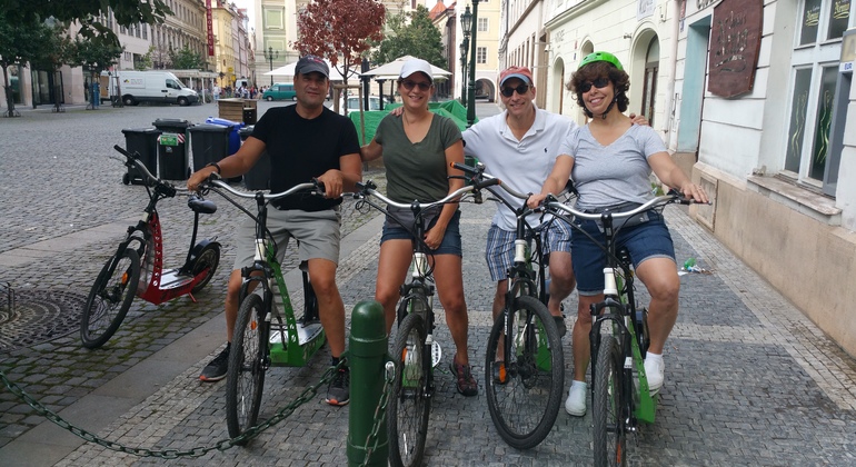 e-scooter-bike-rental-in-prague-es-10