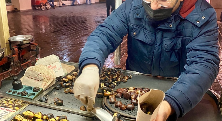 Excursão culinária a Istambul: Taberna local e comida de rua gourmet Turquia — #31