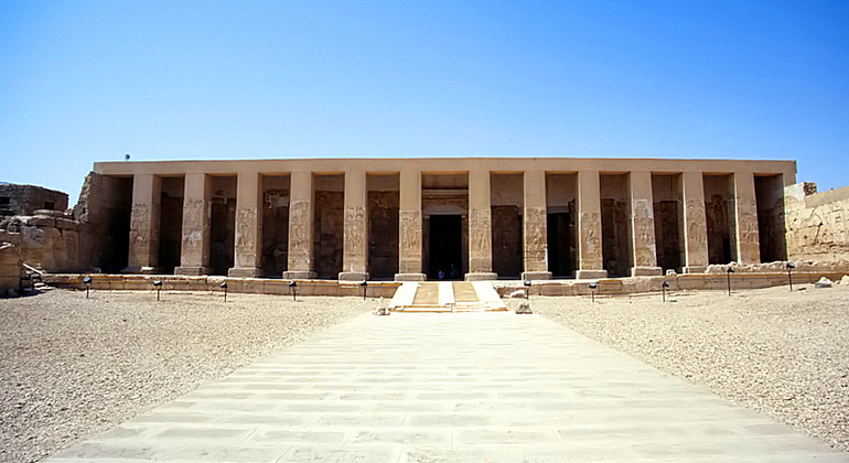 Excursion privée d'une journée à Dendara et aux temples d'Abydos depuis Louxor Fournie par Emo Tours Egypt