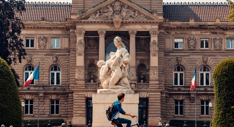 Visita livre ao Bairro Imperial, Parlamento Europeu e Guerras França — #10