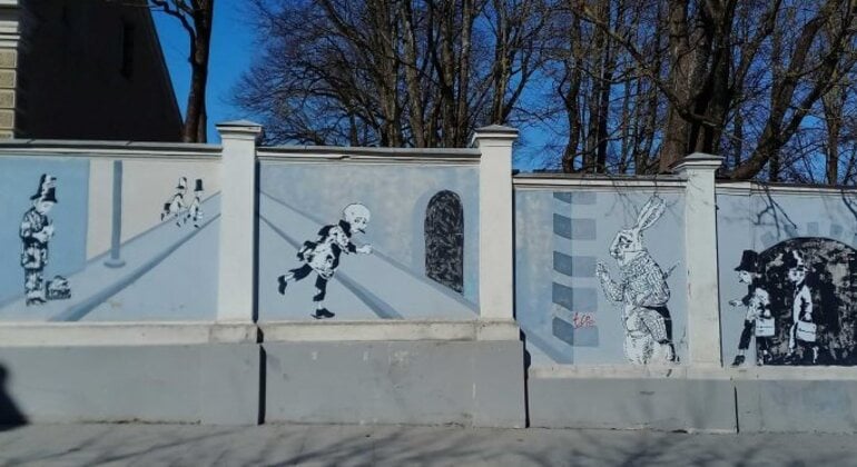 Street Art, Culture & Modern Days Estonia Free Tour