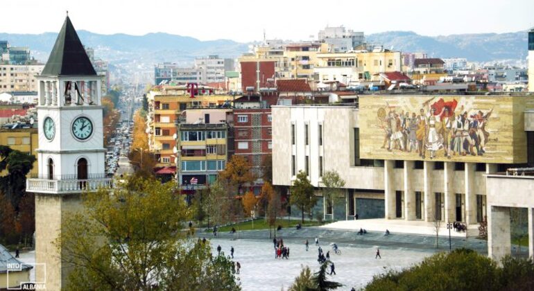 Tirana Verborgene Schätze Tour Bereitgestellt von FreeToursAlbania