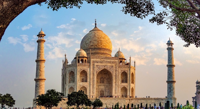 Full Day Taj Mahal & Agra Tour By Superfast Train India — #2