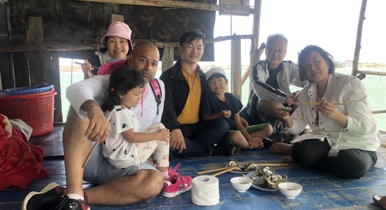 Hai Van Pass-Lang Co Bay By Boat and Oyster Tasting and Local Lunch Vietnam &mdash; #3