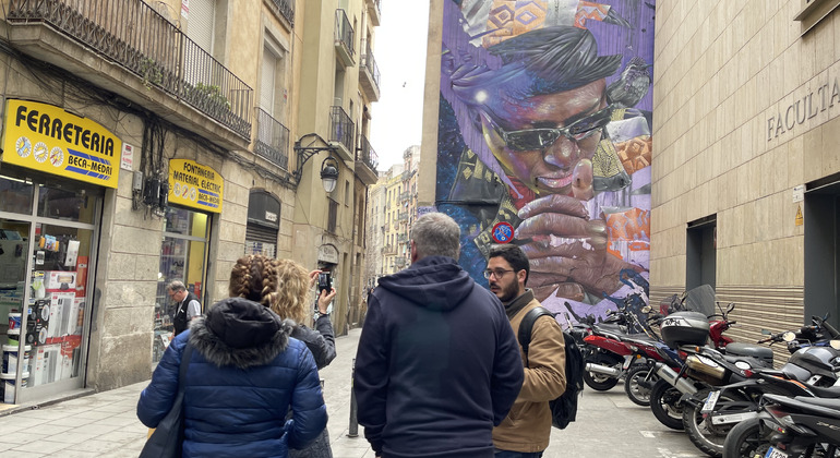 Visita gratuita en italiano del Raval: la Barcelona alternativa Operado por Alessio Rosa