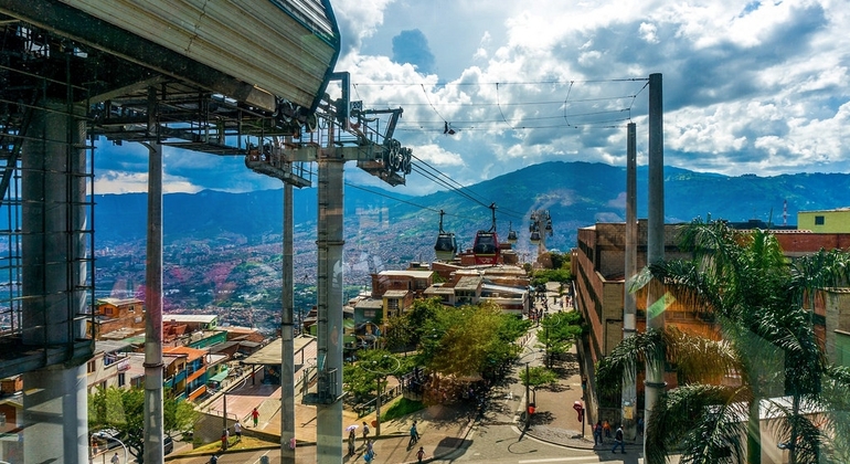 Medellín Free Tour: City of Contrasts Colombia — #28