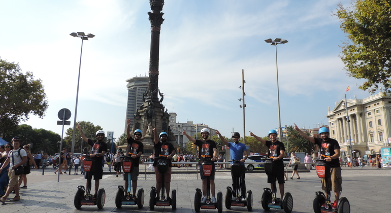 -hour-grand-barcelona-segway-tour-es-2