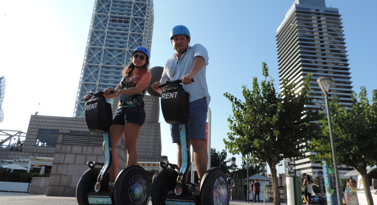 -hour-grand-barcelona-segway-tour-es-3