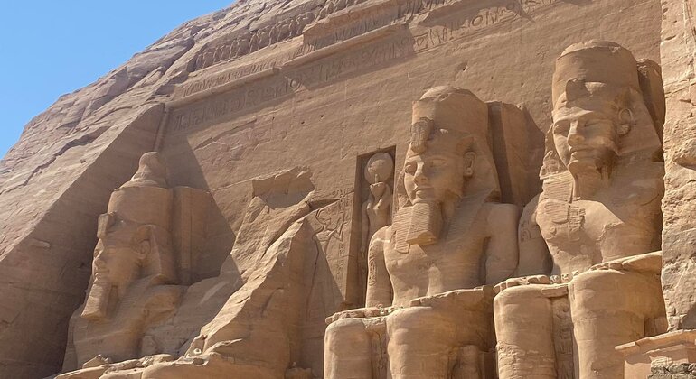 Viagem de um dia a Abu Simbel a partir de Assuão Organizado por Tanorra Egypt Tours