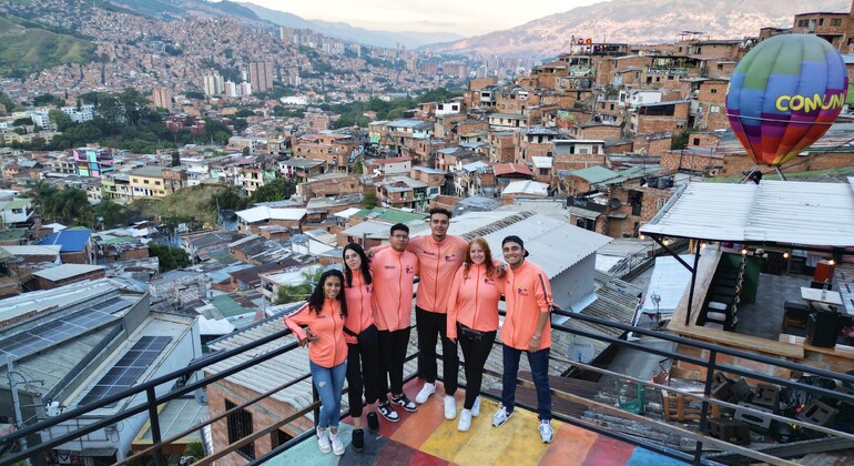 Comuna 13  with Spray Painting & Street Food Colombia — #10