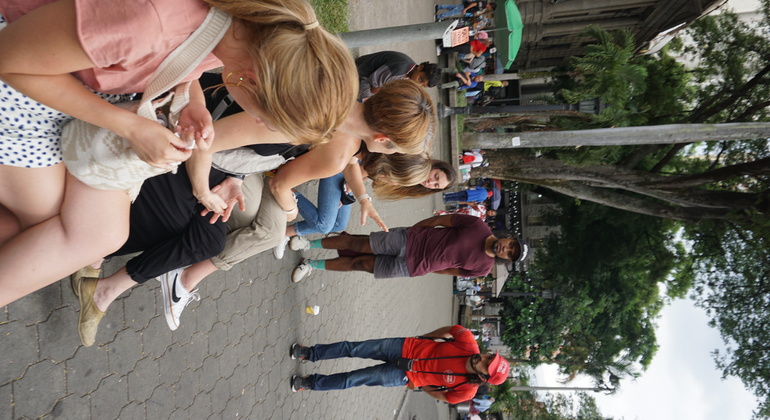 Tour Violência e Pós-Conflito em Medellín Colômbia — #27