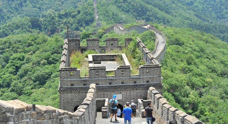 Excursão privada de um dia a Pequim à Grande Muralha de Mutianyu e ao Palácio de Verão