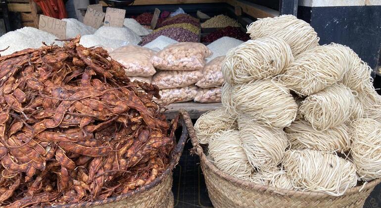 Cuisiner et manger la cuisine swahilie avec les habitants de Zanzibar  Tanzanie — #8