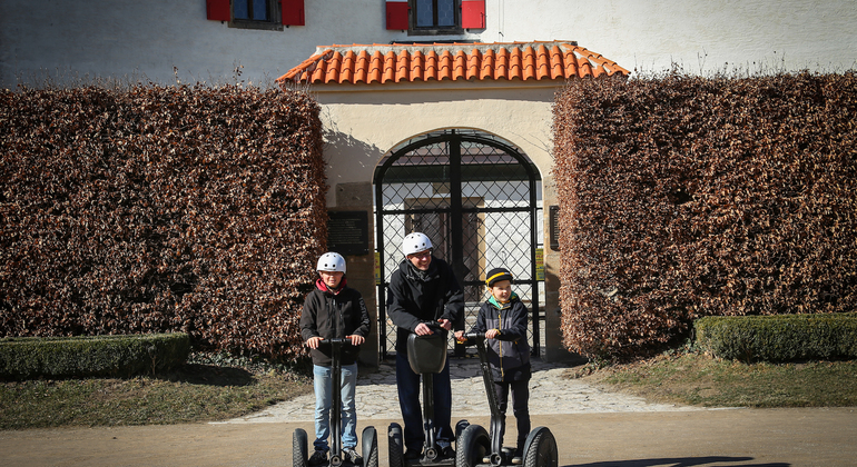 prague-monasteries-segway-tour-es-8