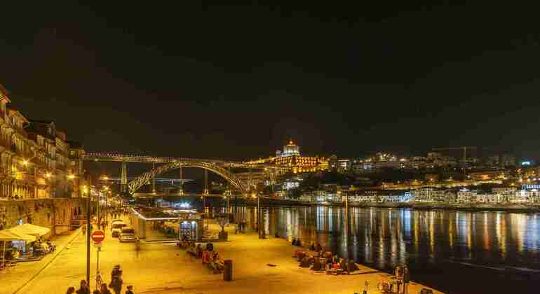 Porto-by-night-Free-Walking-Tour-14