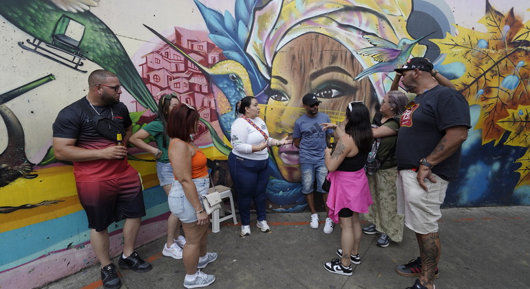 Free Tour of Comuna 13: History, Hidden Gems, Graffiti Colombia &mdash; #14