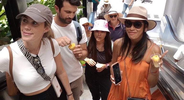 Free Tour of Comuna 13: History, Hidden Gems, Graffiti Colombia &mdash; #20