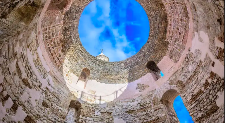 Free Walking Tour of Split Diocletian’s Times Croatia — #9