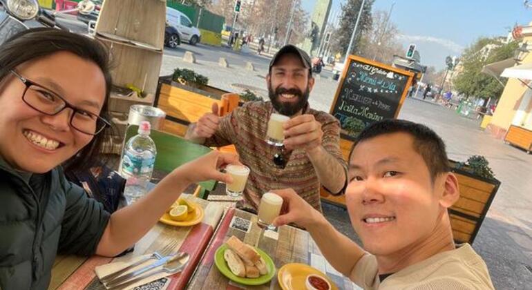 Free Tour Bohemio de Santiago de Chile, Chile