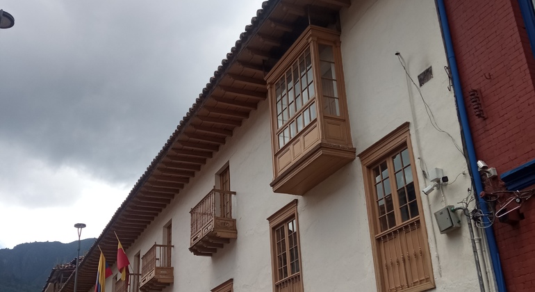 Tour culturale gratuito attraverso la Candelaria e i musei del centro di Bogotà Fornito da Luigi's Tour 