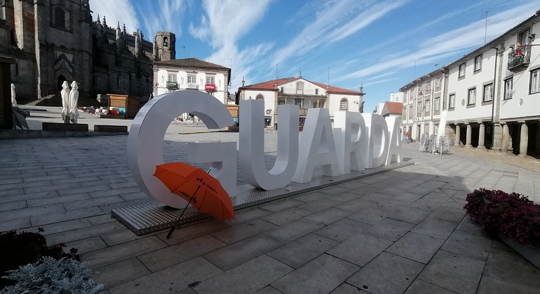 Urbane Kunst und Geschichten von Guarda entdecken - Kostenlose Tour, Portugal