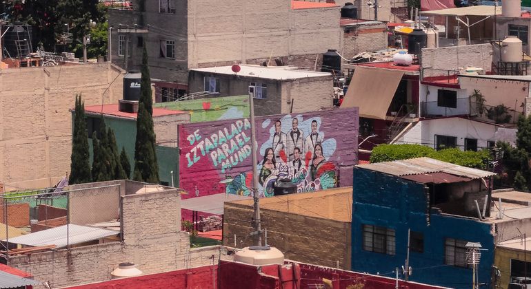 Funivia e arte urbana: il quartiere più grande della città Messico &mdash; #11