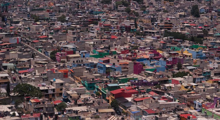 Funivia e arte urbana: il quartiere più grande della città Messico &mdash; #5