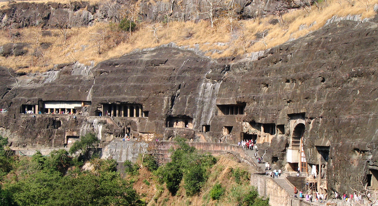 Visita guiada privada de dia inteiro às grutas de Aurangabad, India