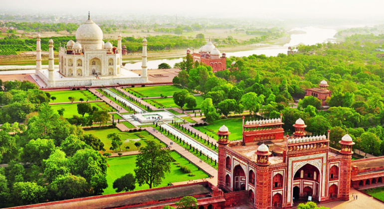 Passeio a pé gratuito por Agra com snacks e passeio de Tuk Tuk