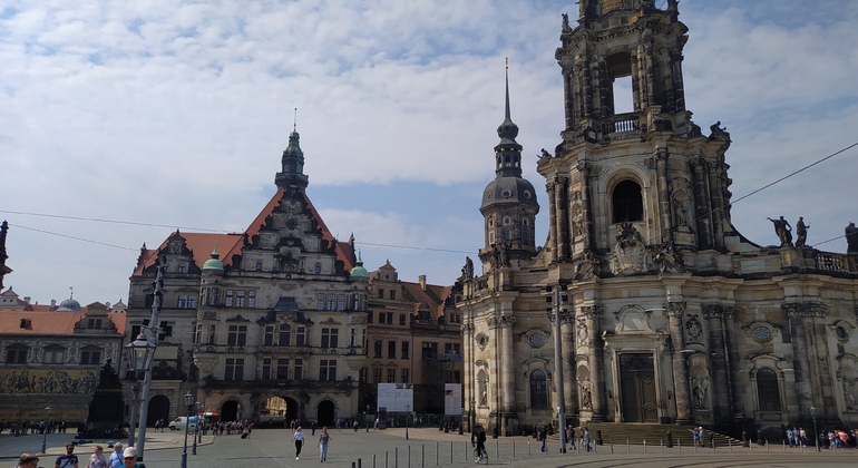 Kostenlose Stadtführung durch die historische Altstadt von Dresden, Germany