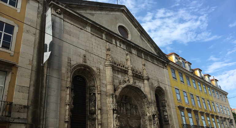 Uma viagem cultural pelo centro histórico de Lisboa Organizado por Ricardo Guo