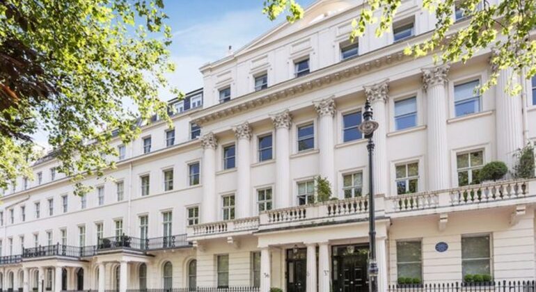 Free Tour of Belgravia and Mayfair Provided by Belen Paches