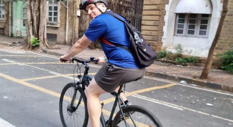 Recorrido en bicicleta por la mañana en torno al patrimonio India &mdash; #14