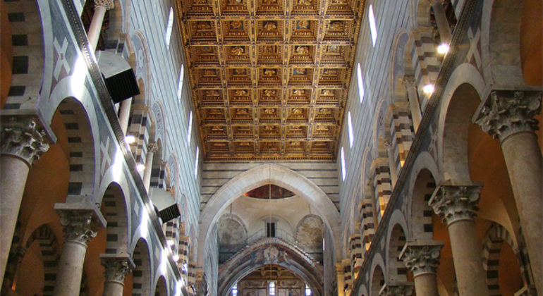 Visita Guiada a la Catedral de Pisa con Guía Autorizado Operado por DiscoveryPisa 