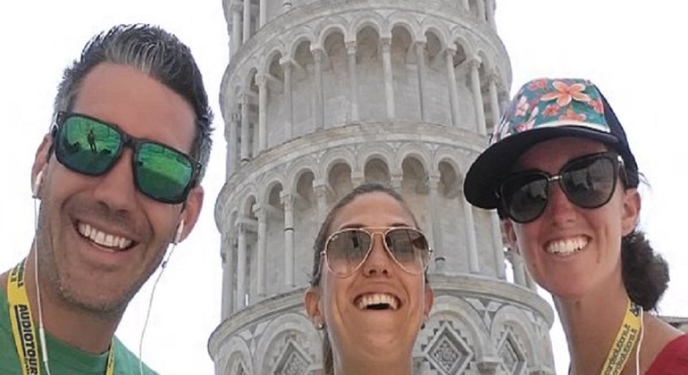Visita guiada à Catedral de Pisa e bilhete para a Torre Inclinada, Italy