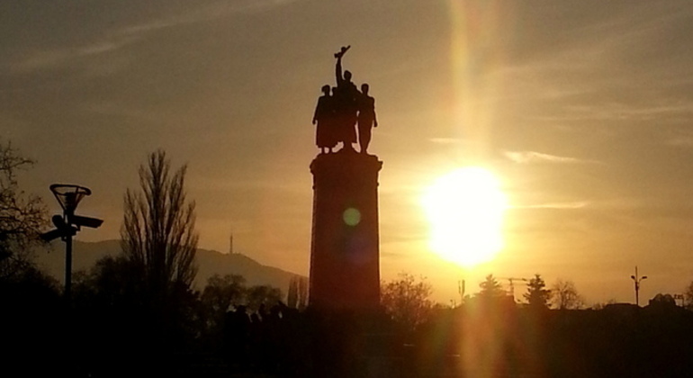 more-than-just-a-free-walking-tour-in-sofia-es-2