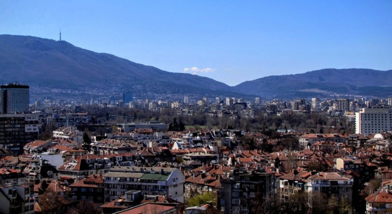 more-than-just-a-free-walking-tour-in-sofia-es-4